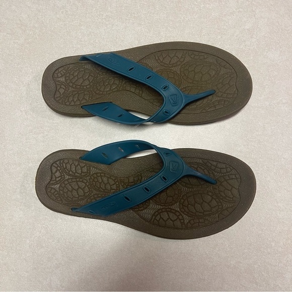 Keen Flip Flops Thongs Slip On Sandals Teal Blue Rubberized Soles Womens Size 8 - Picture 4 of 8